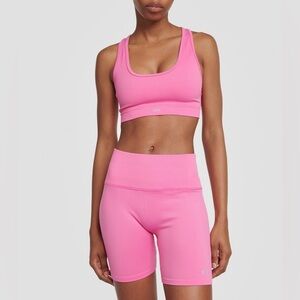 Alo yoga Ribbed set in Pink